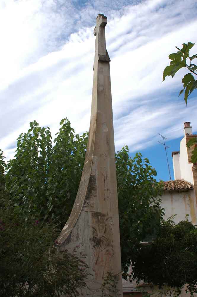 Teruel - Calanda 04 - monumento a los Caídos.jpg